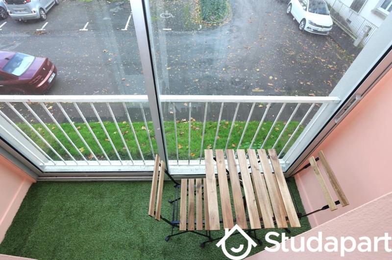 Chambre - 10 m² - 1 pièce