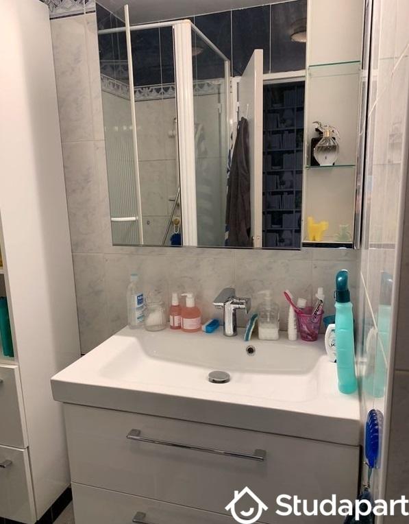 Chambre - 9 m² - 1 pièce