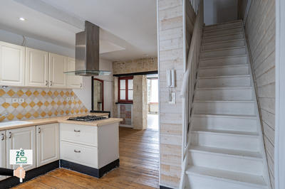 Immeuble - 200 m² - 8 pièces