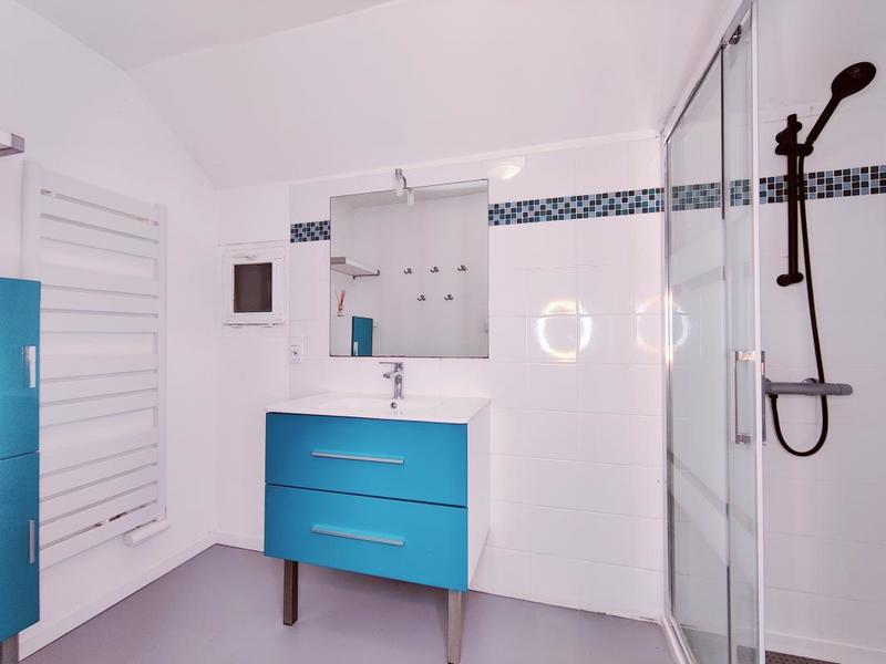 Maison - 170 m² - 6 pièces