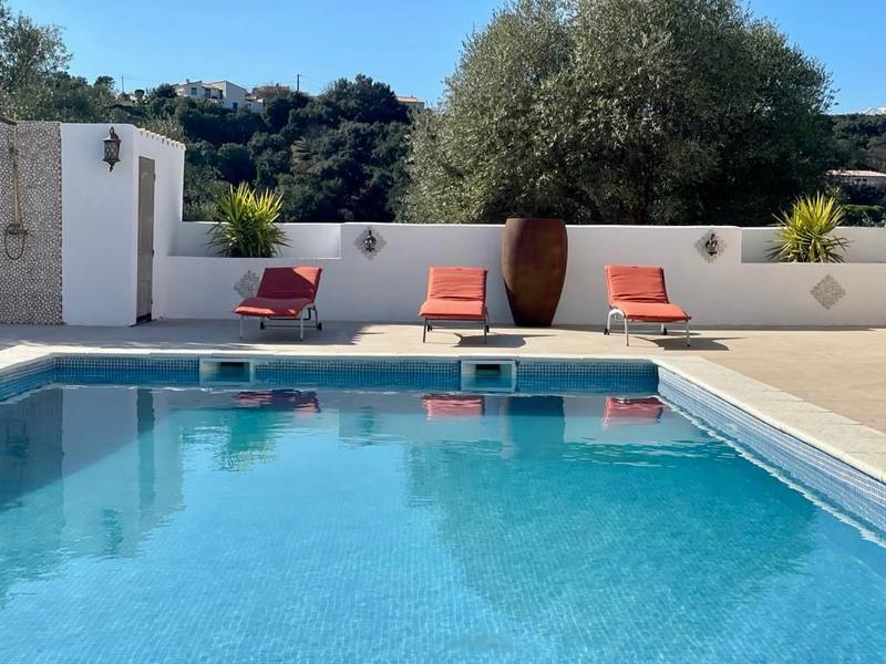 Villa - 250 m² - 8 pièces