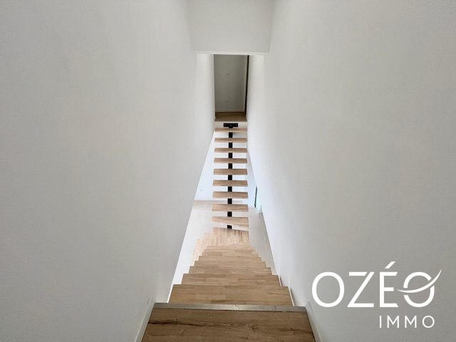 Maison - 117 m² - 5 pièces