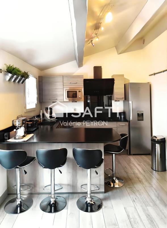 Maison - 121 m² - 5 pièces