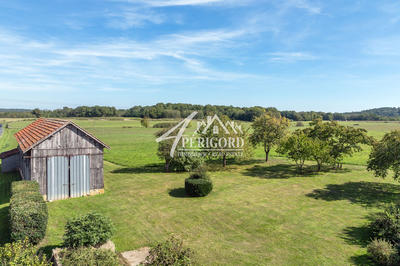 Ferme - 393 m² - 4 pièces