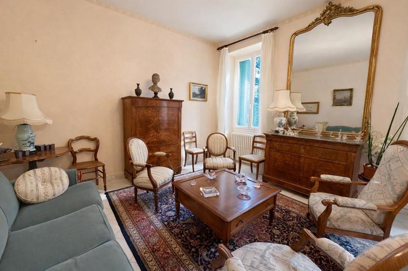 Appartement - 123 m² - 5 pièces