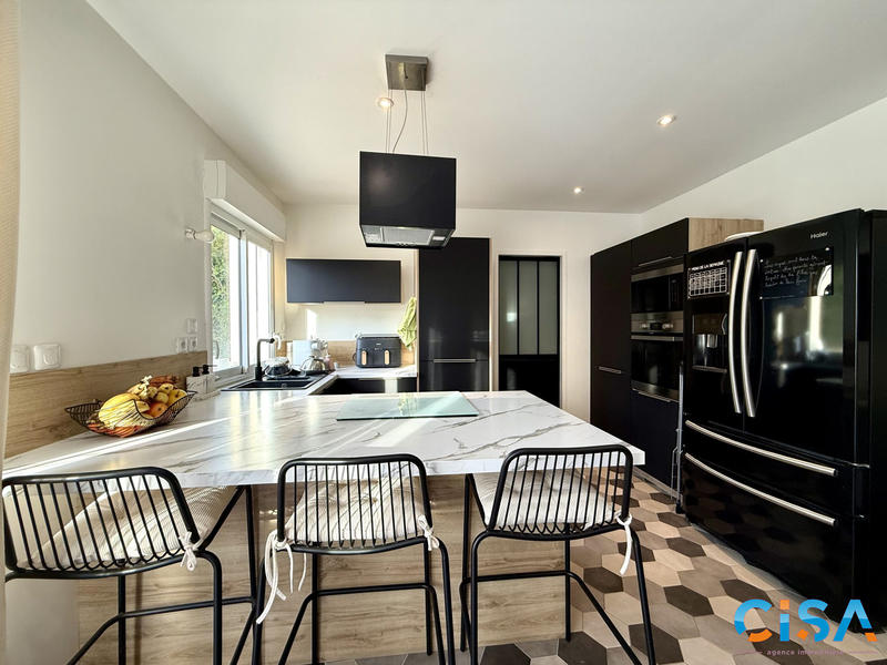 Maison - 125 m² - 6 pièces