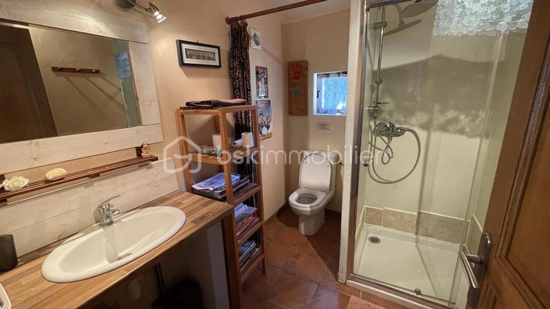 Maison en pierre - 266 m² - 10 pièces