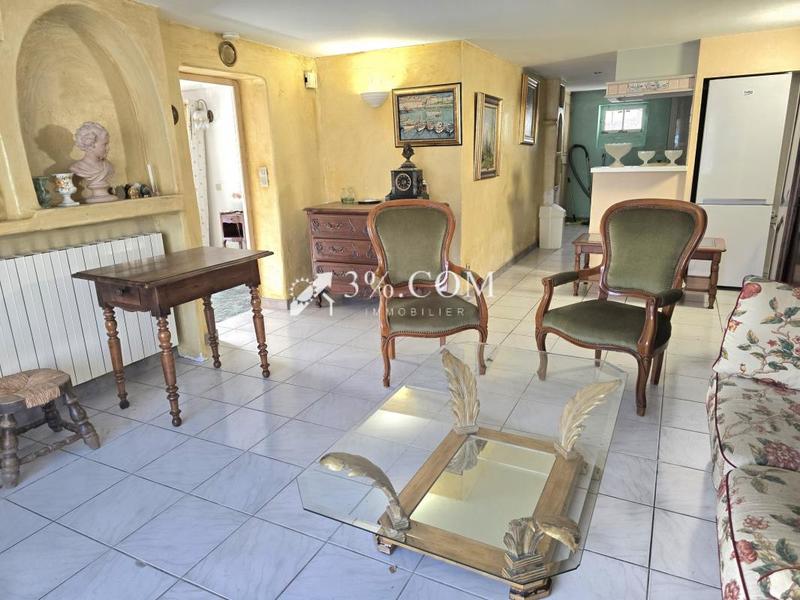 Demeure - 145 m² - 7 pièces