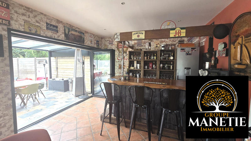 Maison ancienne - 270 m² - 11 pièces