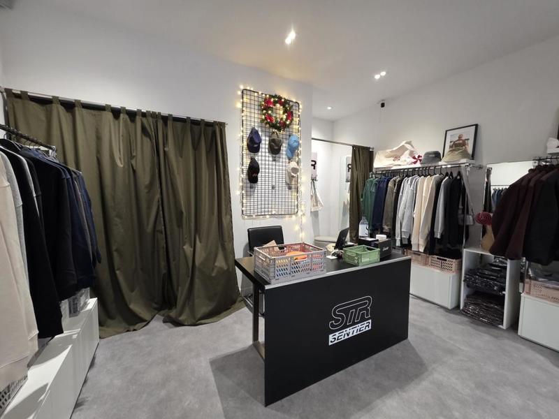 Local commercial - 23 m² - 2 pièces