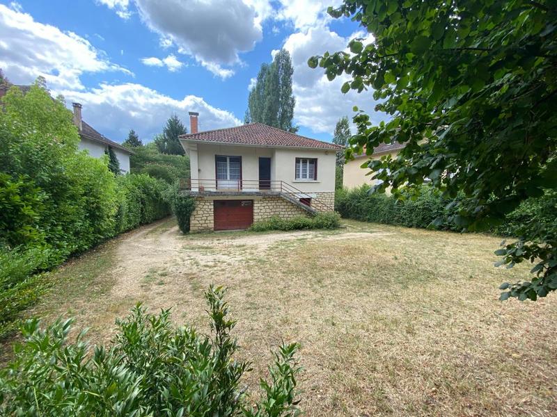 Maison - 137 m² - 6 pièces