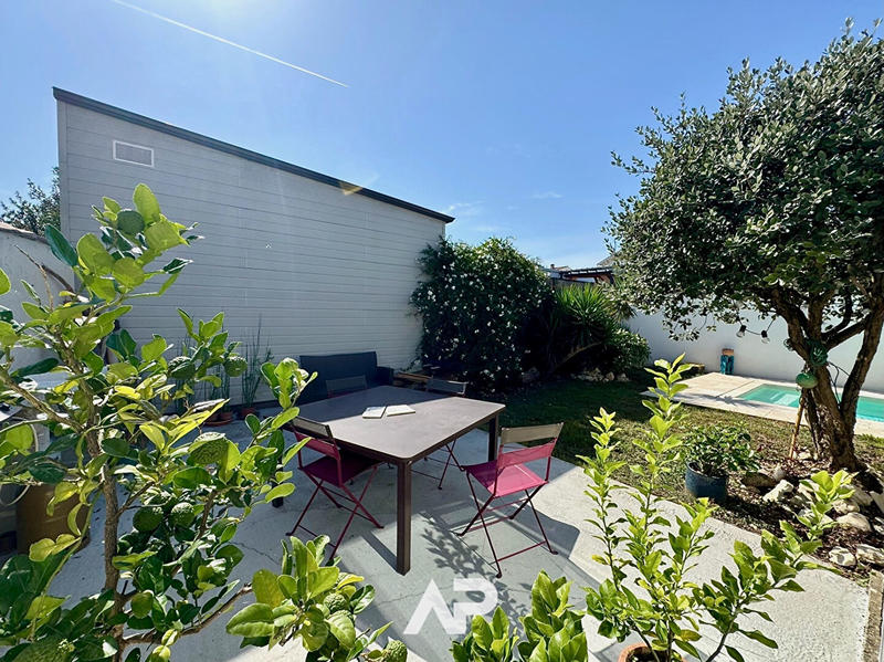 Maison - 97 m² - 5 pièces