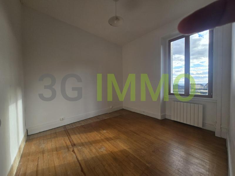 Maison - 100 m² - 6 pièces