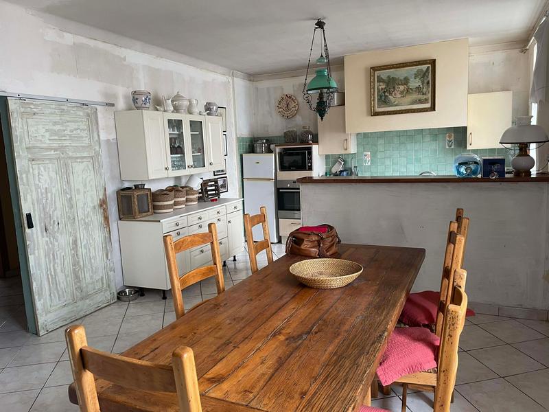 Maison - 175 m² - 8 pièces