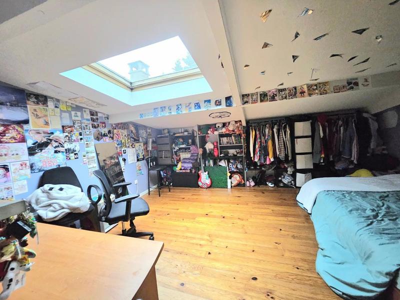 Maison - 195 m² - 7 pièces