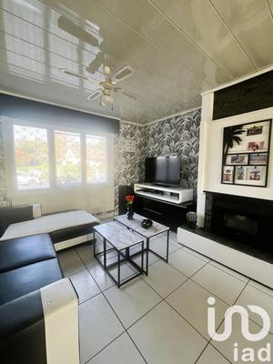 Maison - 91 m² - 5 pièces