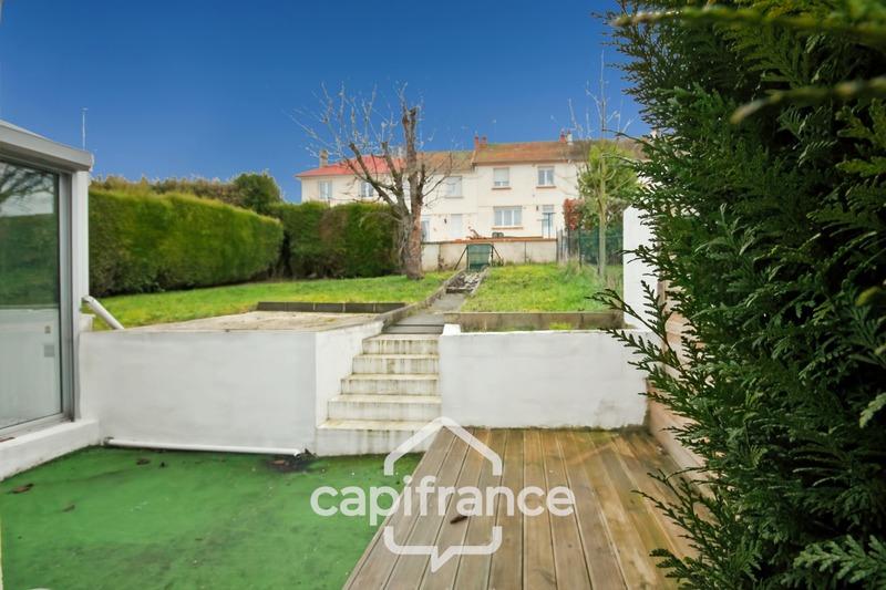 Maison - 91 m² - 6 pièces