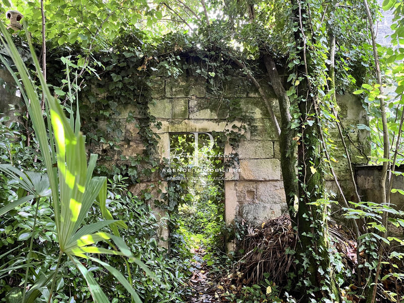 Maison - 200 m² - 4 pièces