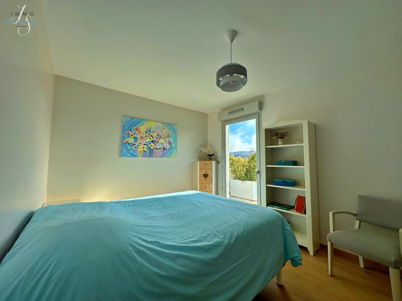 Appartement - 92 m² - 4 pièces