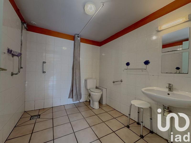 Maison - 340 m² - 9 pièces