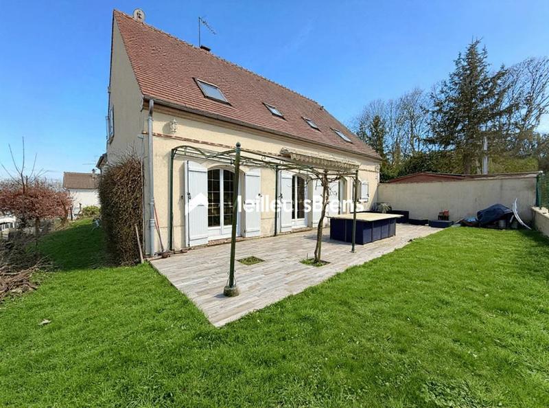 Maison - 190 m² - 7 pièces