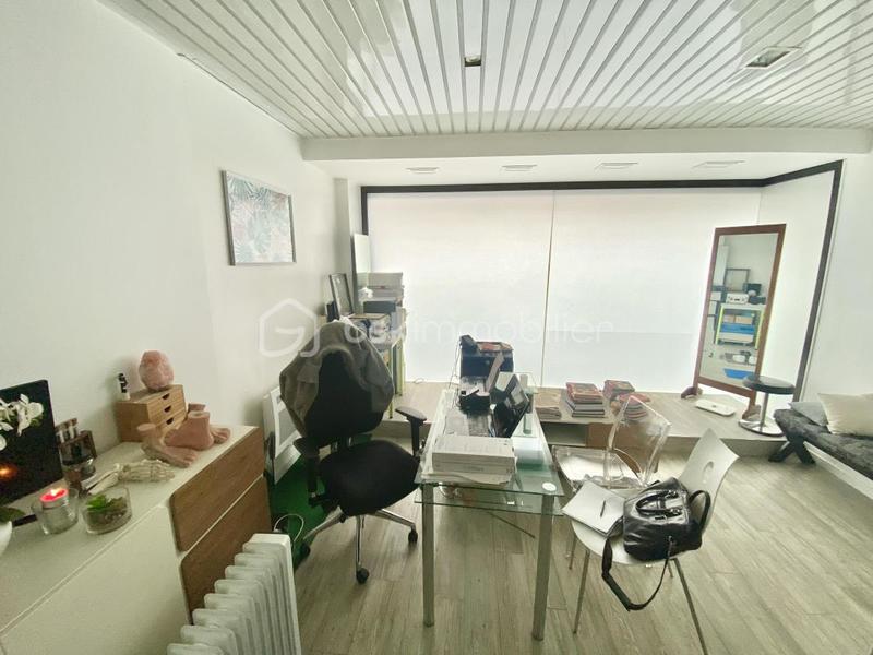 Local commercial - 47 m² - 3 pièces