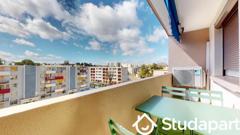 Chambre - 11 m² - 1 pièce