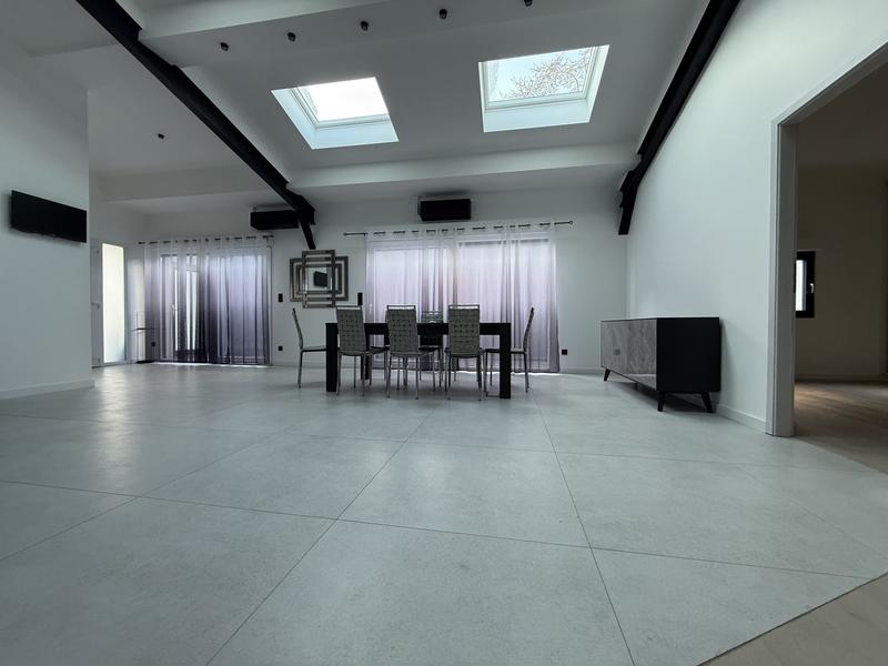 Maison contemporaine - 161 m² - 6 pièces