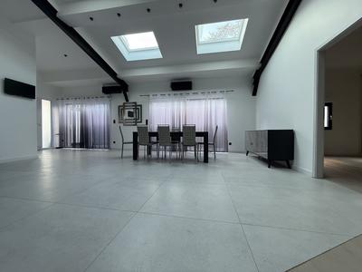 Maison contemporaine - 161 m² - 6 pièces