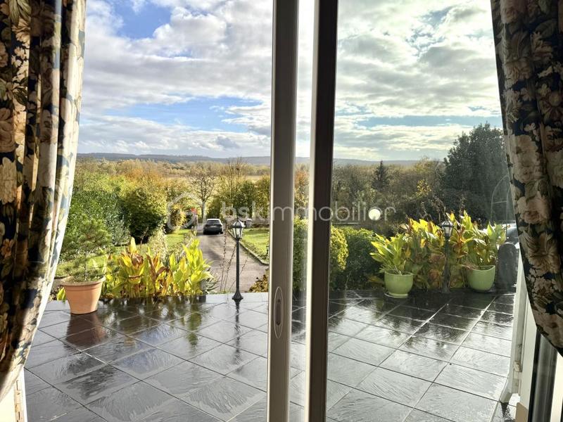 Maison - 128 m² - 6 pièces