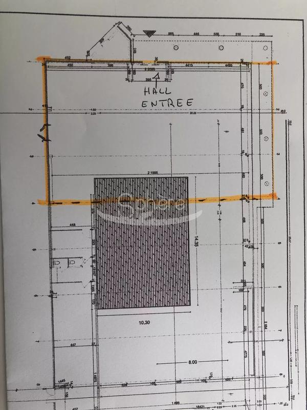 Local commercial - 350 m² - 1 pièce