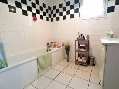 Maison - 91 m² - 4 pièces