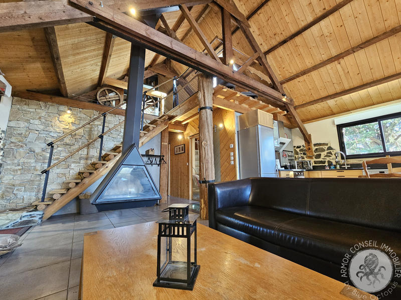 Maison - 105 m² - 5 pièces