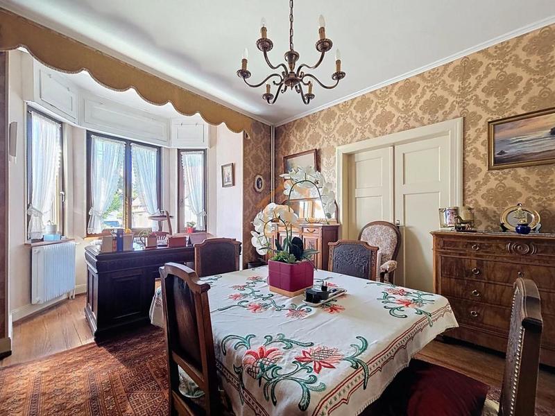 Maison de maîtres - 164 m² - 7 pièces