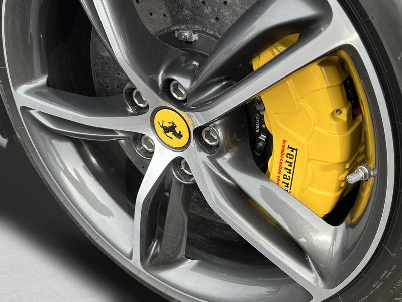 Ferrari 296 Gtb 3,0 830ch