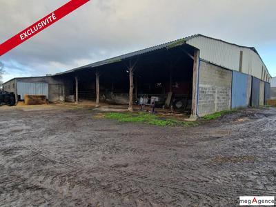 Maison - 2 000 m² - 3 pièces