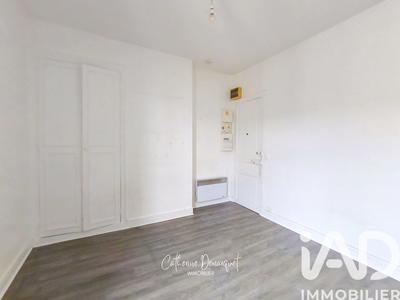 Studio - 14 m² - 1 pièce