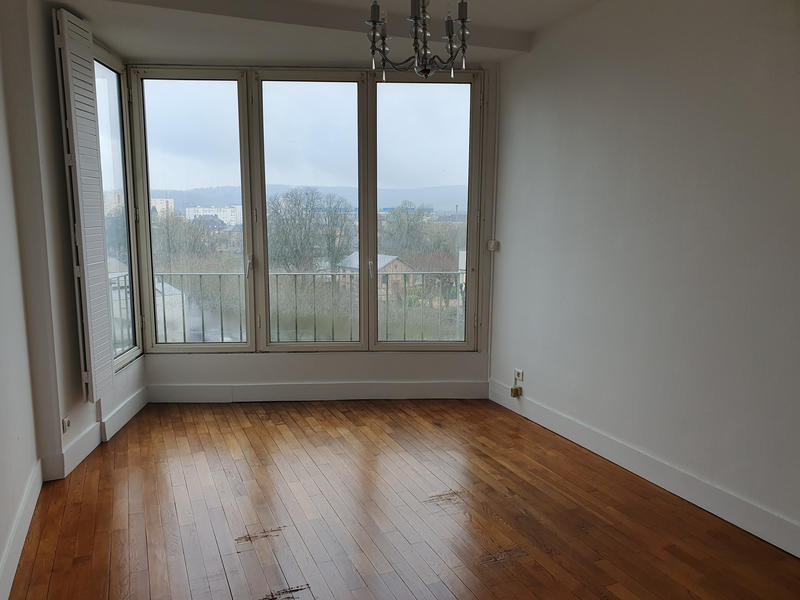 Appartement - 80 m² - 4 pièces