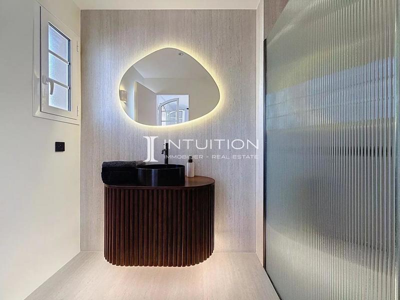 Appartement - 84 m² - 3 pièces