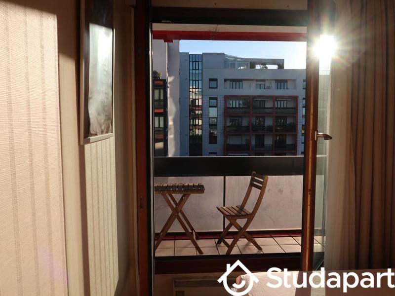 Chambre - 12 m² - 1 pièce