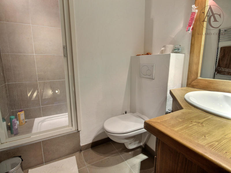 Appartement - 57 m² - 3 pièces