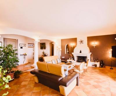 Maison - 160 m² - 7 pièces