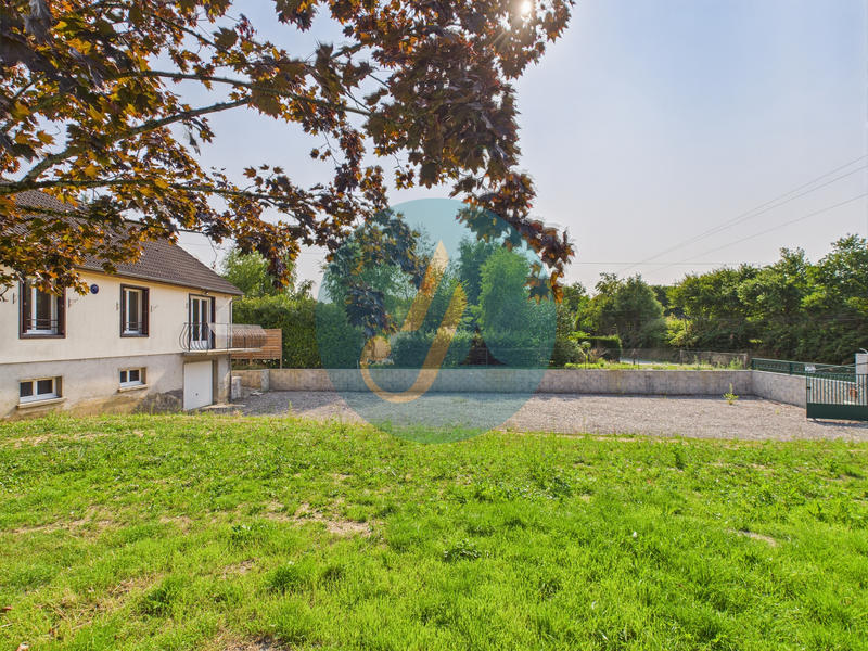 Maison - 83 m² - 5 pièces