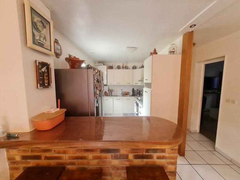 Maison - 92 m² - 6 pièces