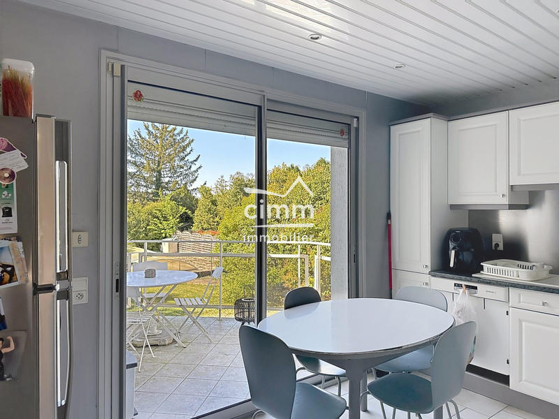 Maison ancienne - 215 m² - 7 pièces