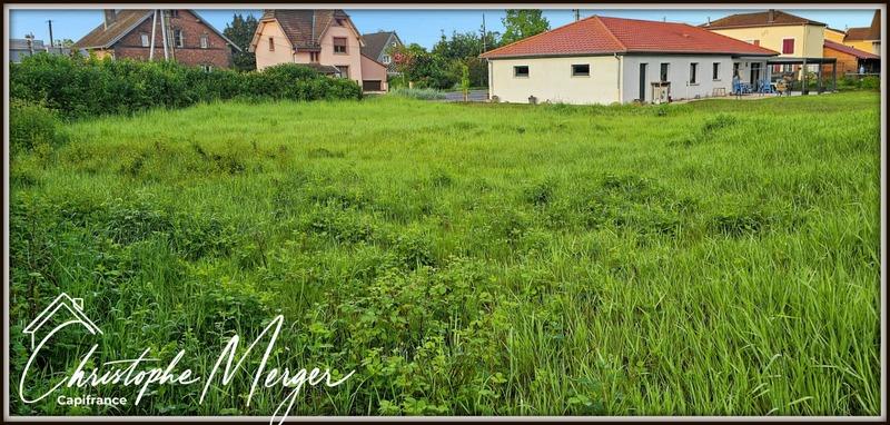 Terrain constructible - 772 m²