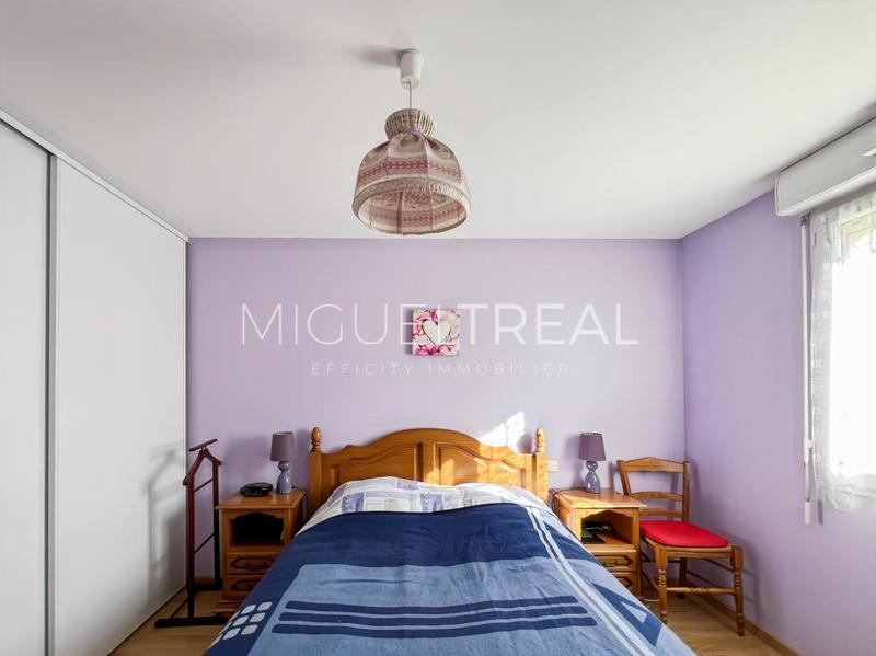 Pavillon - 95 m² - 5 pièces