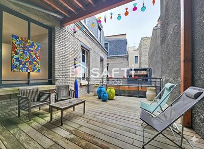 Appartement - 160 m² - 7 pièces