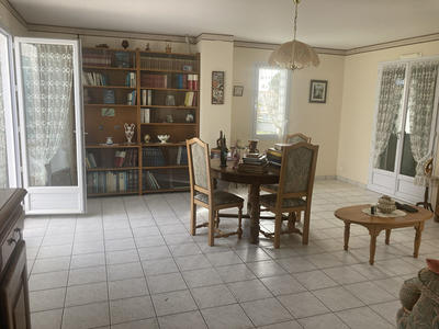 Maison - 97 m² - 4 pièces