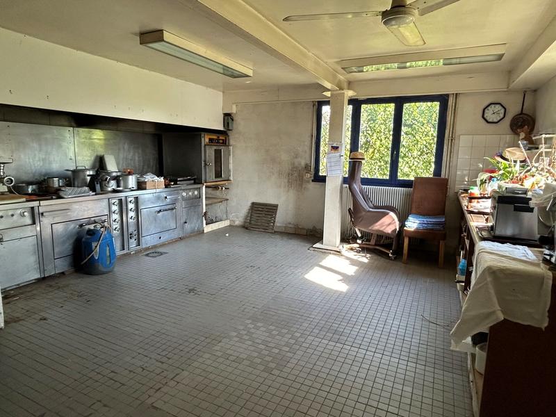 Maison - 145 m² - 6 pièces